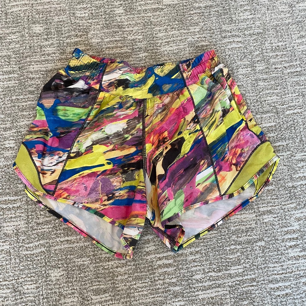 Lululemon  Hotty Hot Shorts
